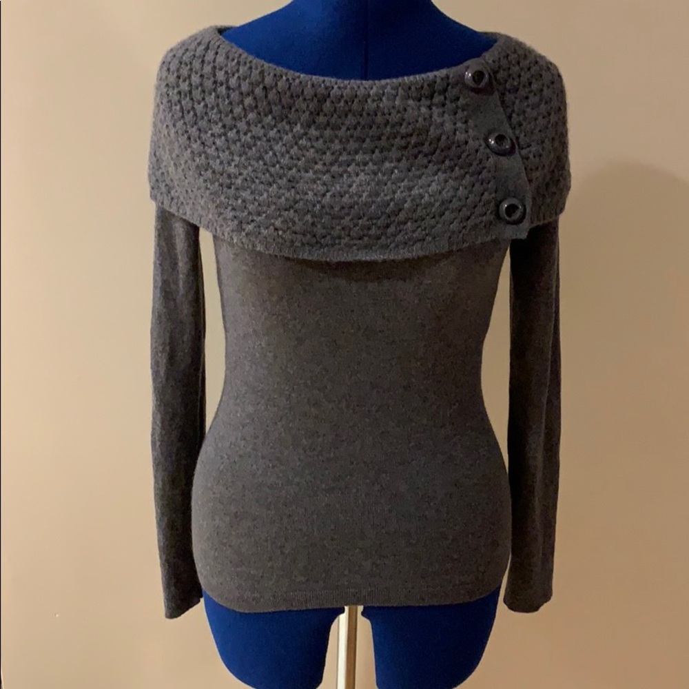 Ann Taylor 100% Cashmere Sweater
